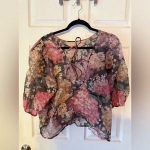 H&M Floral Sheer Women's Top - Pink and Black
